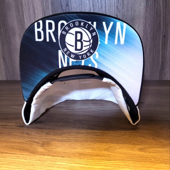 Adidas Brooklyn Nets On Court NBA Snapback Adjustable Hat White Black - Picture 3 of 7